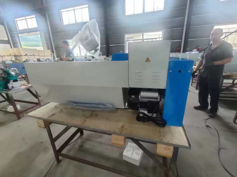 ماكينة خراطة معدنية أفقية BL33 - مراجعة Workshop Tools Bench وسعره