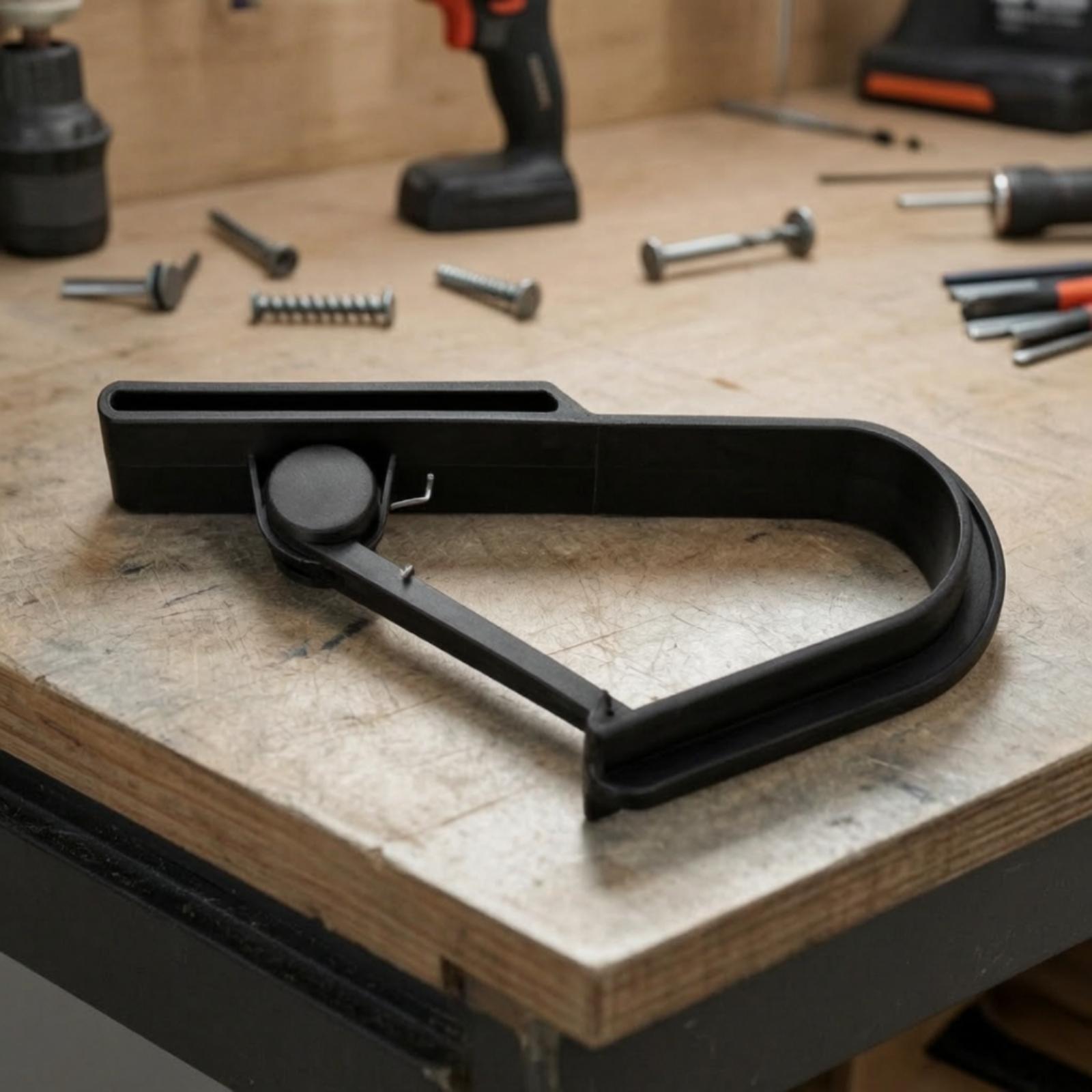 خطاف تعليق بلاستيكي أسود للمثق - مراجعة Workshop Electric Tools وسعره